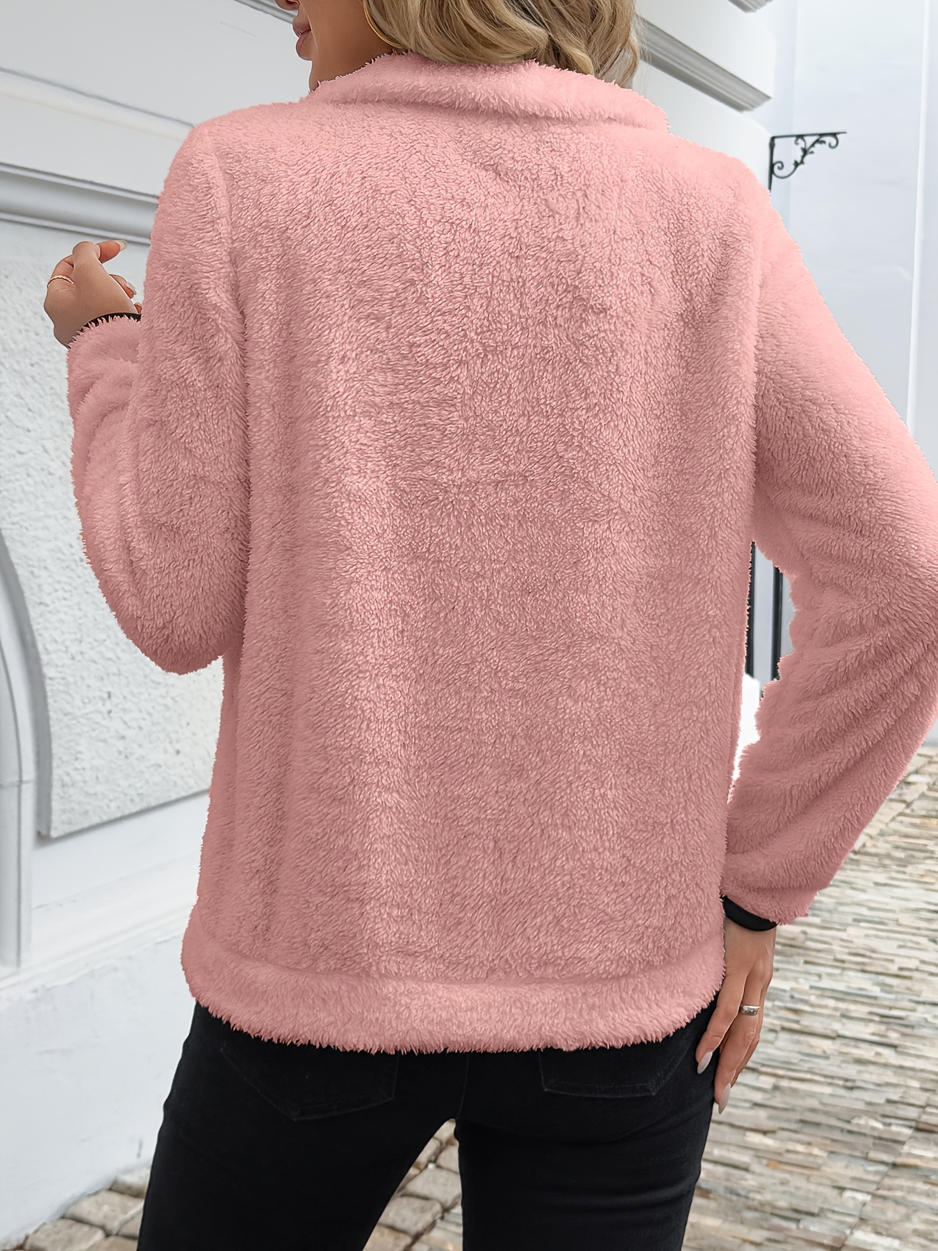 Cozy Fuzzy Womens Zip Front Sweatshirt with Contrast Trim - Stylish Kangaroo Pocket for Fall & Winter Casual Wear