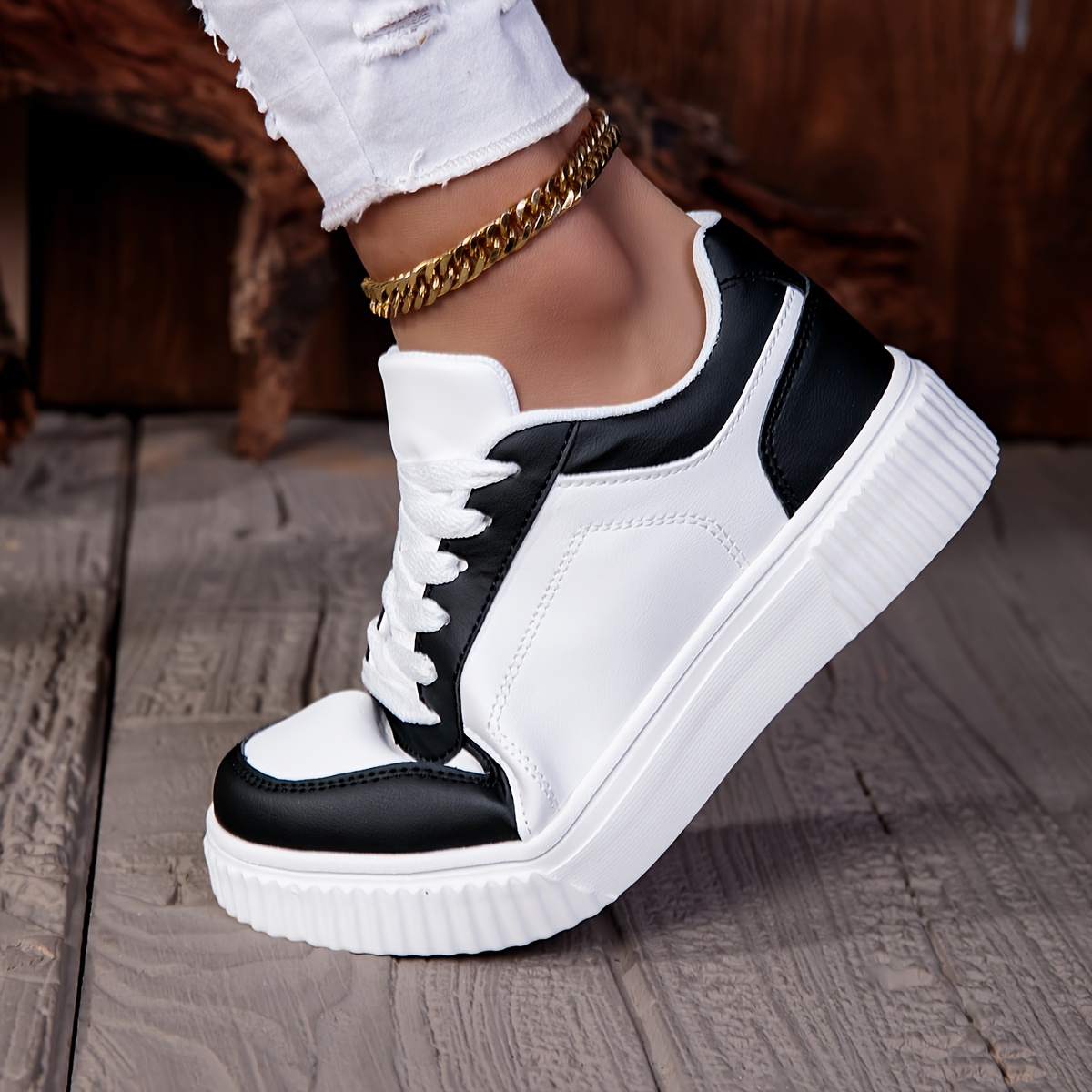 Women'S Casual Low-Top Lace-Up Sneakers - Breathable Lining, Lightweight PU & EVA Sole, White Geometric Design, All-Season Comfort for Outdoor Walking, Travel & Daily Wear, Durable & Stylish, Perfect for Live Streaming or Retail, Versatile Lifestyle Shoes | Minimalist Design | Comfortable Fit Shoes