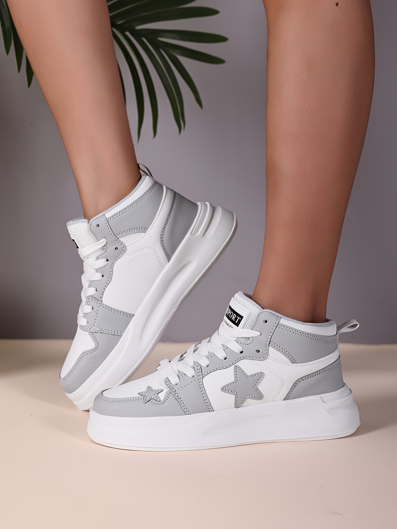 Women'S High-Top Sneakers - All-Season Lace-Up Shoes with Cushioned EVA Sole, Black & White colorway - Lightweight Sneakers for Gym, Running, Everyday - Synthetic Cover Upper & Breathable Fabric Lining - Non-Slip Streetwear Footwear, Gym Trainers, Sporty Design, Comfortable Fit, Women