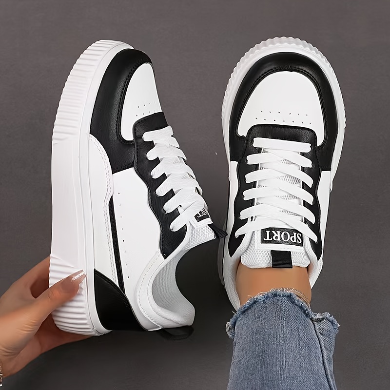 Women's & Unisex White/Green Color-Block Low-Top Sneakers with EVA -Absorbing Sole - Lightweight Upper, Stability, All-Season Wear Suitable for Skateboarding, Casual & Formal - Durable Easy-Clean Shoes