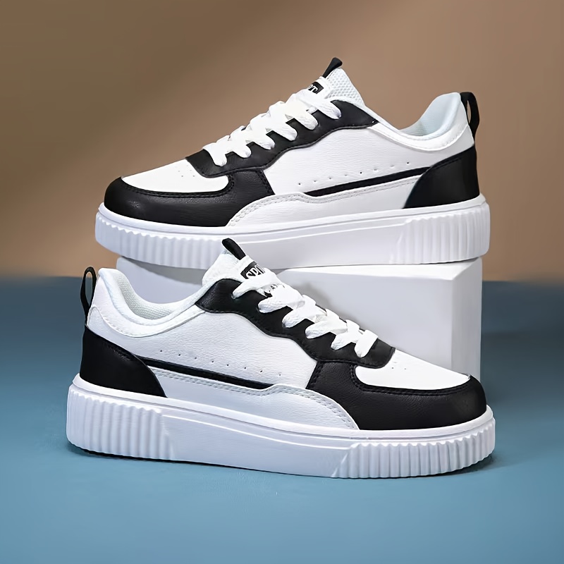 Women's & Unisex White/Green Color-Block Low-Top Sneakers with EVA -Absorbing Sole - Lightweight  Upper, Stability, All-Season Wear Suitable for Skateboarding, Casual & Formal - Durable Easy-Clean Shoes