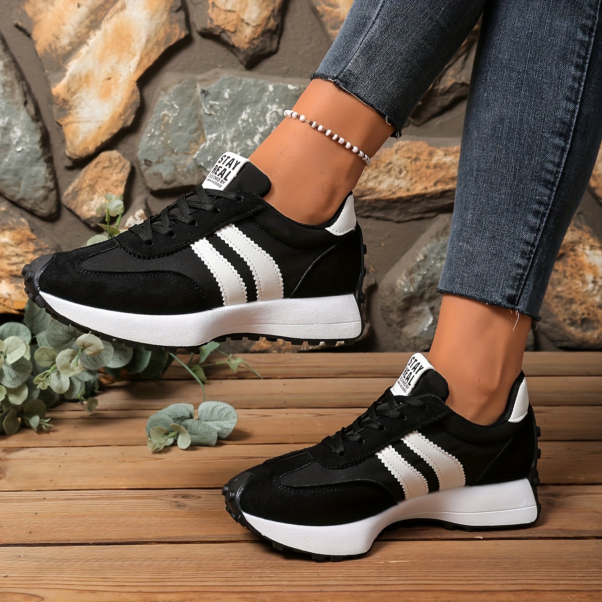 Women's Sneakers, Lightweight All-Season Outdoor Hiking, Breathable Fabric Upper, Cushioned Rubber Sole, All-Terrain Traction, for Walking Gym, Comfortable & Durable, Striped