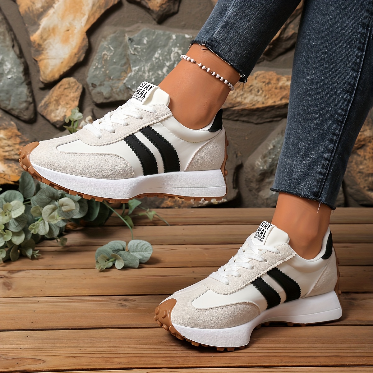 Women's Low-Top Chunky Platform Sneakers - Lace-Up Round-Toe White/Black/Grey/Beige Casual with Cushioned Rubber Sole, All-Season Versatile s (Faux /Fabric Upper) for Jeans, Dresses & Office Wear
