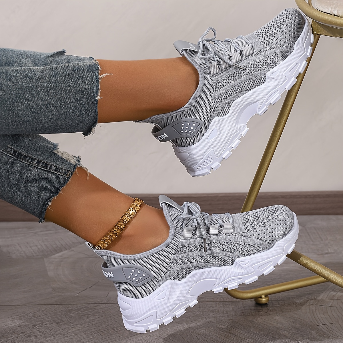 Women's Fashion Breathable Knit Sneakers, New Spring/Autumn Casual Lightweight Soft-Sole Walking Shoes, Comfortable Low-Top Running Shoes for Outdoor Use