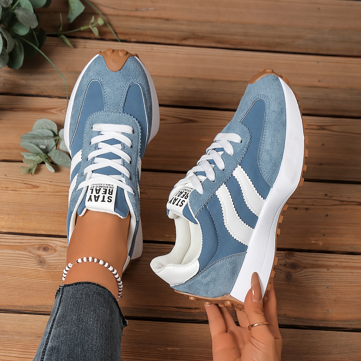 Women's Low-Top Chunky Platform Sneakers - Lace-Up Round-Toe White/Black/Grey/Beige Casual with Cushioned Rubber Sole, All-Season Versatile s (Faux /Fabric Upper) for Jeans, Dresses & Office Wear