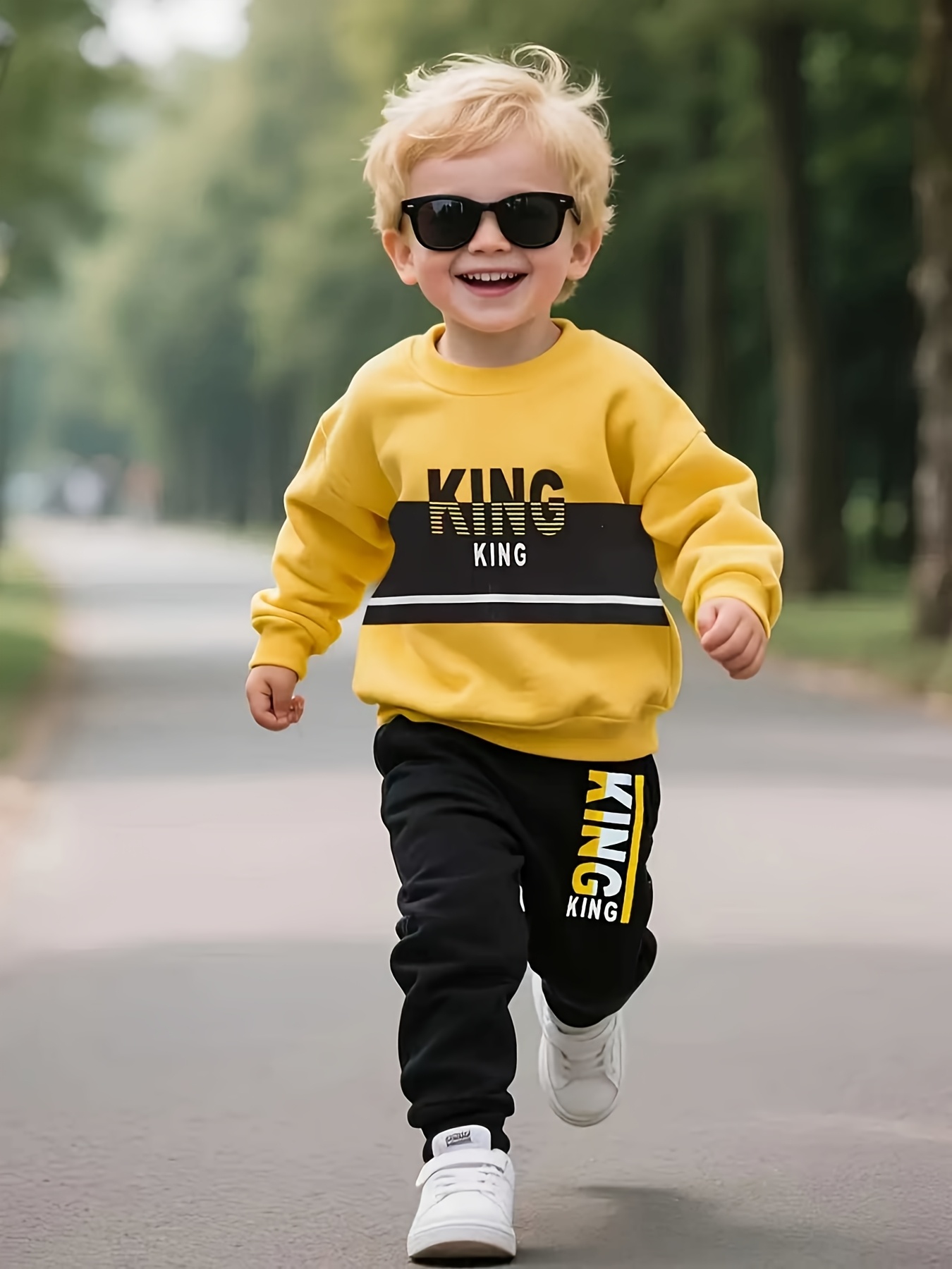 2pcs ' Casual Long Sleeve Outfit with KING Print - Yellow & Black Lettering, Ribbed Cuffs, Regular Fit, Spring/Fall Collection, Perfect for Outdoor Play, Boy Outfit, Playful Youngsters' Attire, Comfortable Youngsters'S Wear, for Outdoor