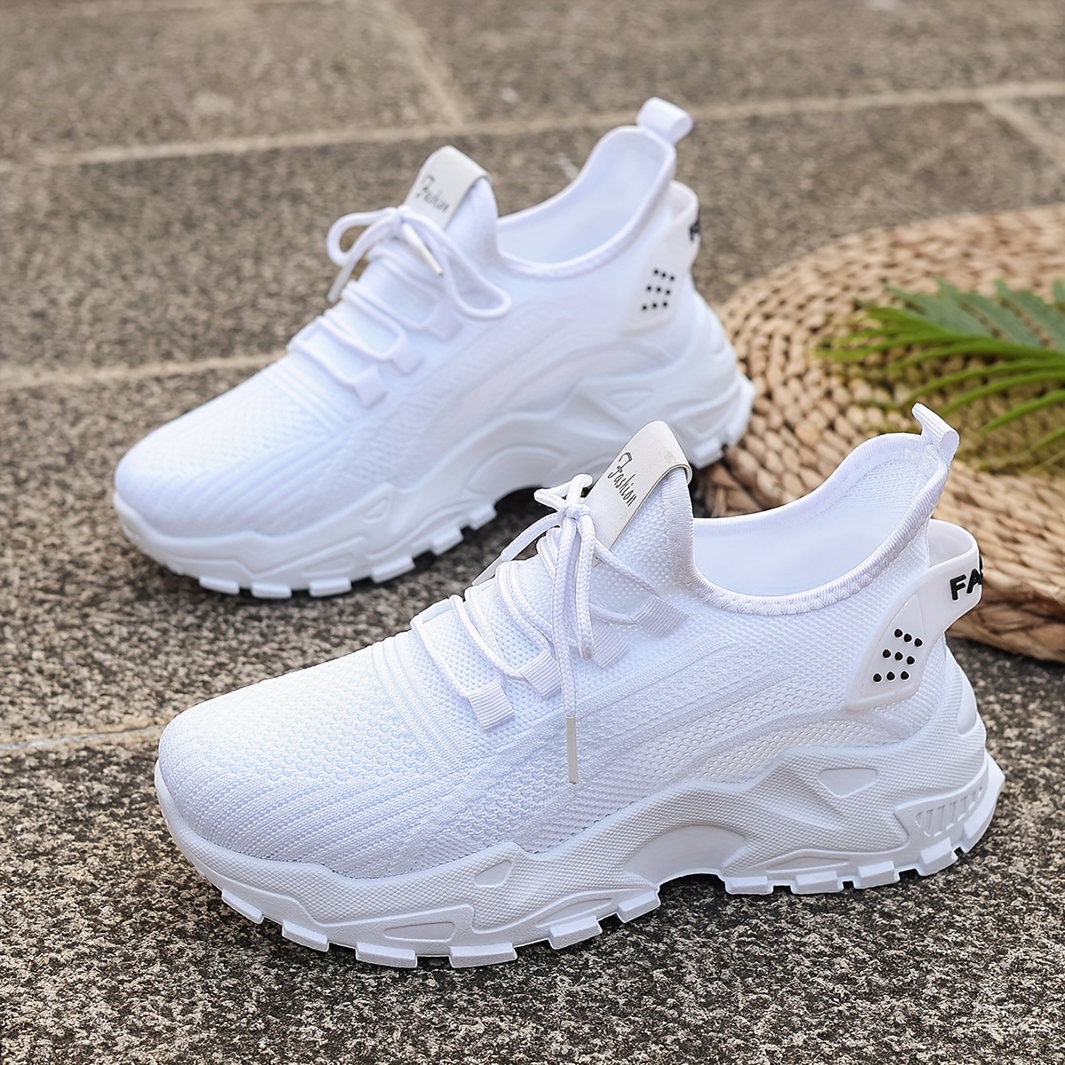 Women's Fashion Breathable Knit Sneakers, New Spring/Autumn Casual Lightweight Soft-Sole Walking Shoes, Comfortable Low-Top Running Shoes for Outdoor Use