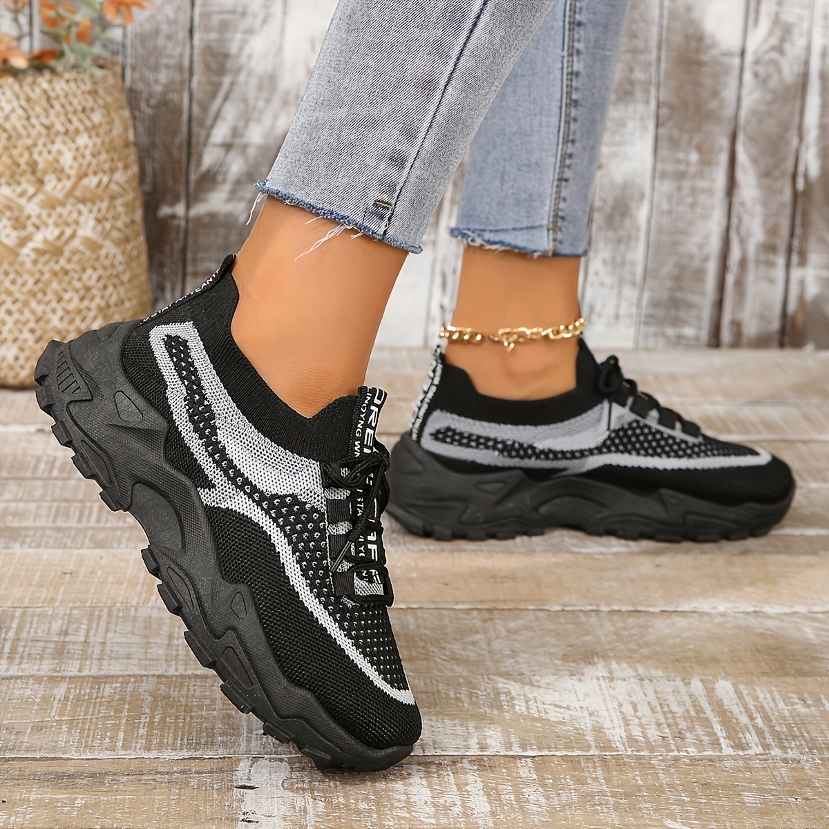 Women's Casual Thick-Sole Sneakers, Breathable Tennis Shoes with Laces for Outdoor Wear, Comfortable Low-Top Athletic Footwear - Image 5
